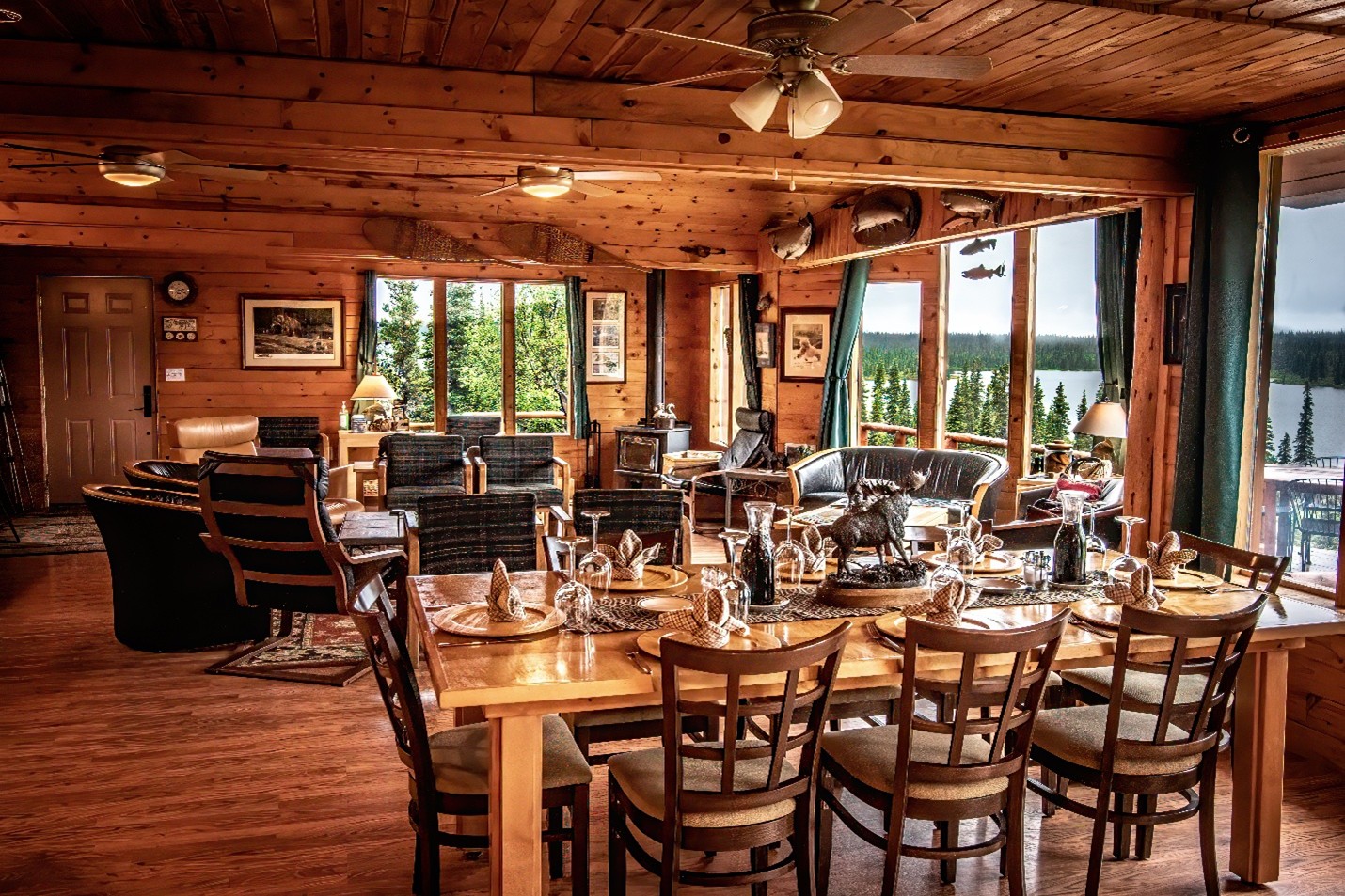 Rustic Luxury Authentic Fishing Lodge